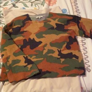 EUC Madewell camo sweater. Size small